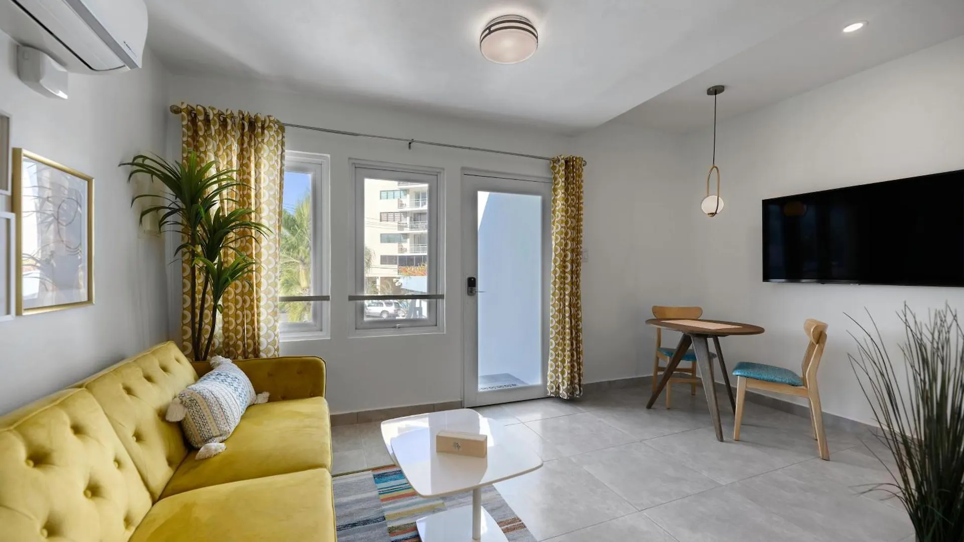 Entire Villa - 7Br Pool Sun Deck Ocean Park San Juan